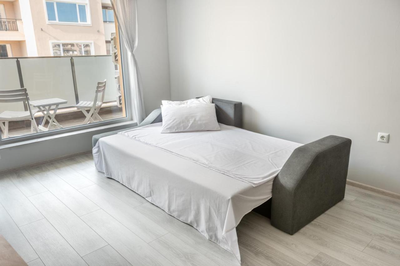 Lovely 1Bed Apartment For 4 Guests & Free Parking プロヴディフ エクステリア 写真