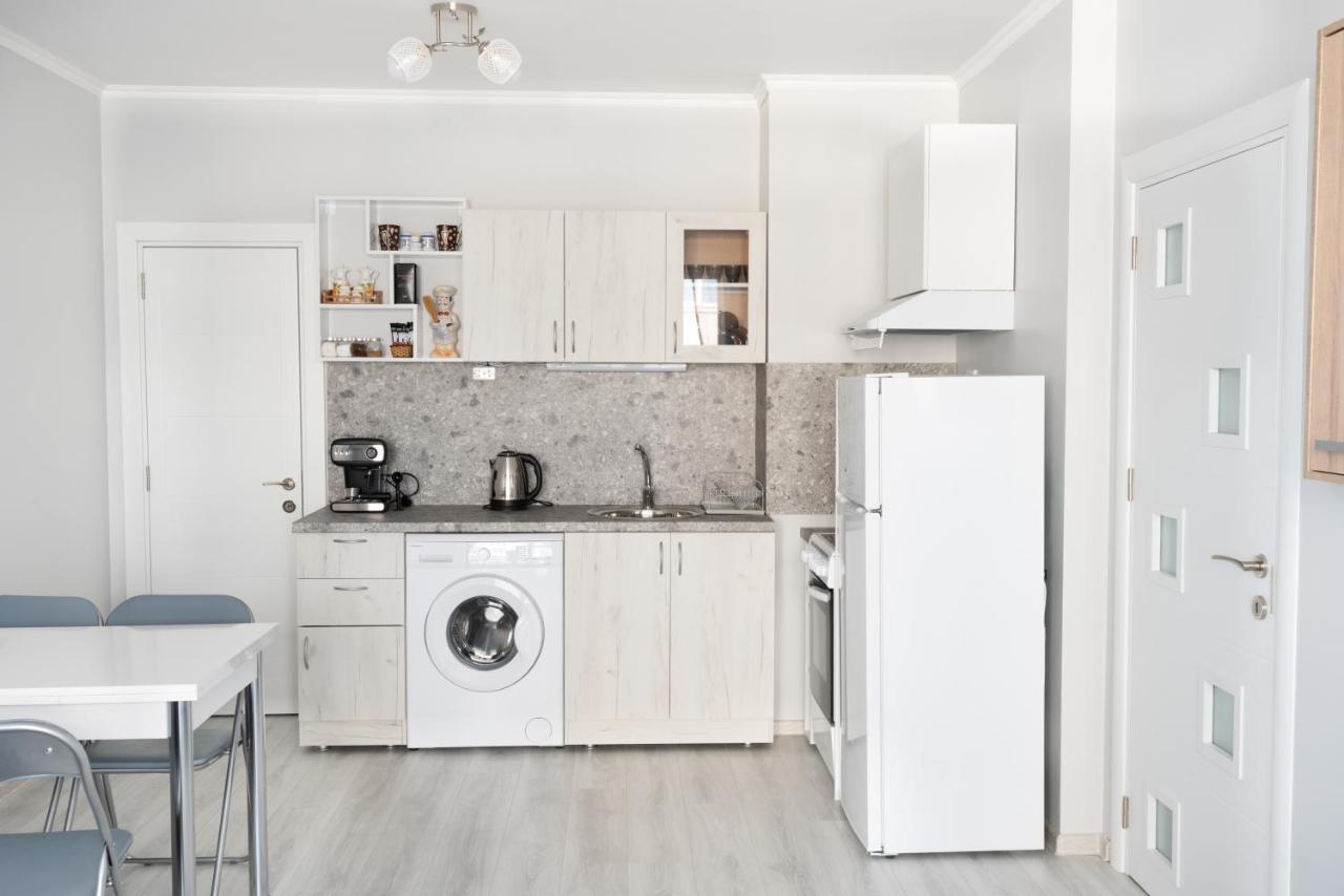 Lovely 1Bed Apartment For 4 Guests & Free Parking プロヴディフ エクステリア 写真
