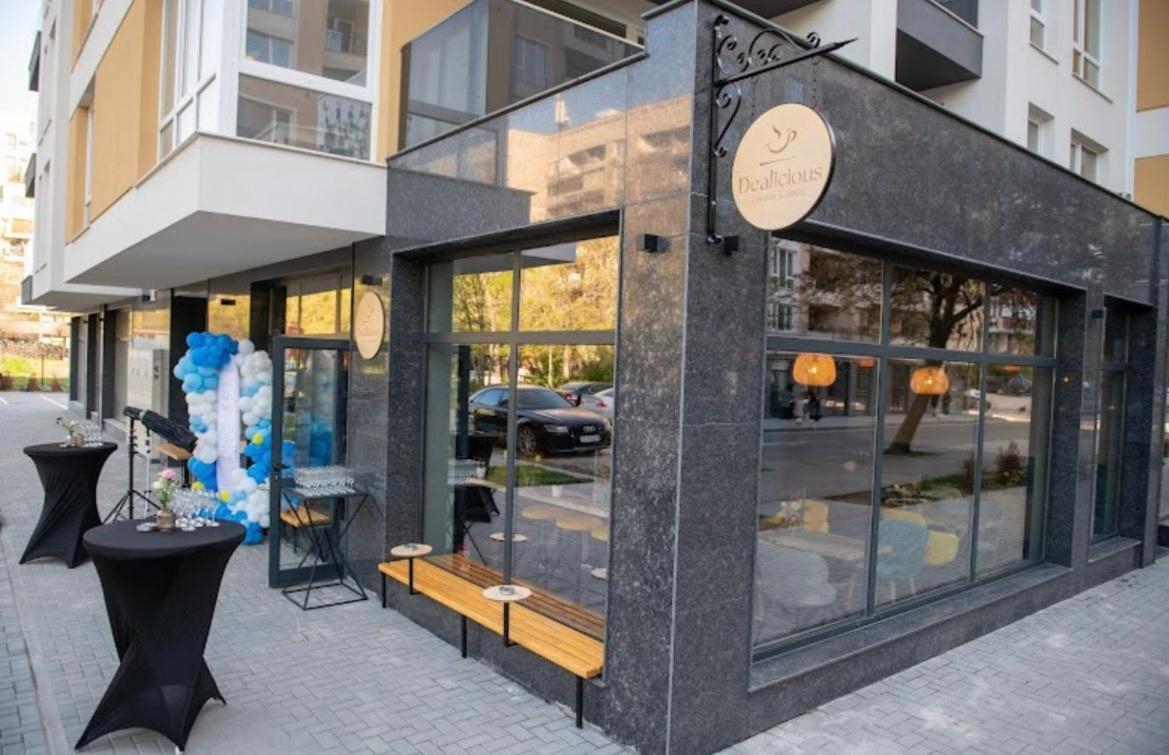 Lovely 1Bed Apartment For 4 Guests & Free Parking プロヴディフ エクステリア 写真